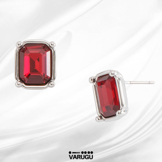 Aretes cuadrados plata con piedra roja